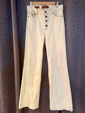 Ringers Western High-Waisted Cream Wide-Leg Women’s Jeans
